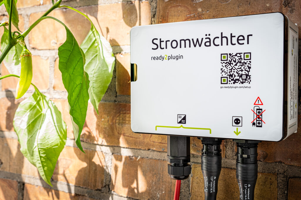 Stromwaechter im Außenbereich